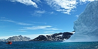 08-eisberg-im-fjord